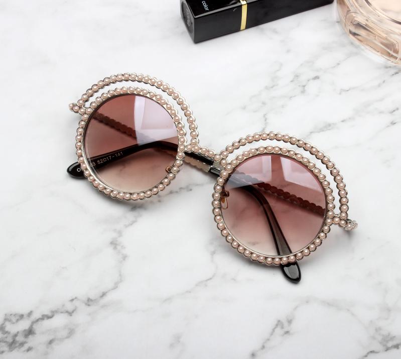 流行りおしゃれピンク色メガネ真珠可愛いパール飾りサングラス 通販
