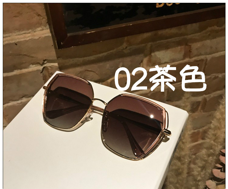 サングラス流行り眼鏡 市場韓国偏光スーパーファッション