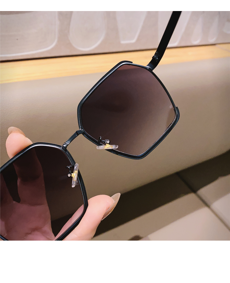 メンズレディース人気 サングラス韓国オルチャン偏 光 レンズファッションサングラス上品メタル ハーフリムブランド サングラスおしゃれ